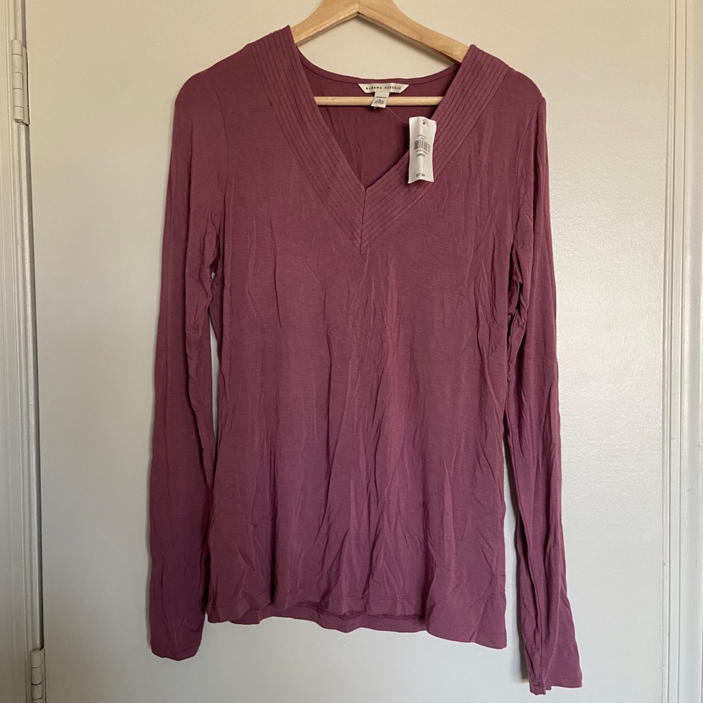 BRAND NEW BANANA REPUBLIC LONG SLEEVE SHIRT